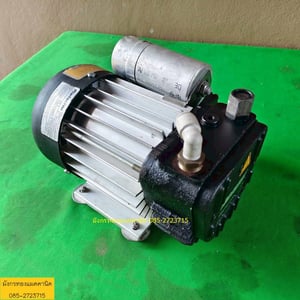 ปั๊มแวคคั่ม ปั๊มสุญญากาศ ยี่ห้อ Rietschle  Made in Switzerland  ขนาด 250 วัตต์ ใช้ไฟ 100V   สภาพดี ใช้งานได้ปกติ ราคา 1,800 บาทไม่รวมส่ง