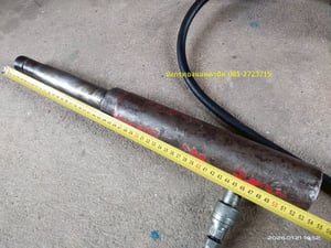 แม่แรงยกของแบบปั๊มไฮดรอลิกมือโยก ขนาดตามภาพ ทดสอบแล้วใช้งานได้ปกติ ราคา 2,500 บาทไม่รวมส่ง