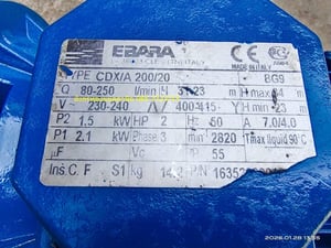 ปั๊มน้ำ Ebara ขนาด 2 แรง ใช้ไฟสามเฟส 380V หัวปั๊มสแตนเลส ขนาดท่อ 1.5x1 นิ้ว ส่งสูง 34 เมตร ได้ปริมาณน้ำ 80 -250 ลิตรต่อนาที สภาพดี ใช้งานได้ปกติ ราคา 4,500 บาทไม่รวมส่งค่ะ