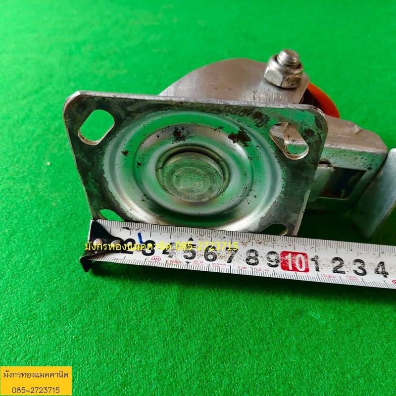 ลูกล้อโพลียูรีเทน ขนาด 4 นิ้ว ล้อหมุนมีเบรก 2 ล้อ โครงล้อหนาปานกลาง แข็งแรง รับน้ำหนักได้ดี ยางยังสภาพดี มีรอยการใช้งาน ชุดละ 600 บาทไม่รวมส่ง มี 1 ชุด