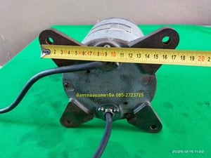 มอเตอร์ Hitachi ขนาด 124w ใช้ไฟสามเฟส 380V ความเร็วรอบ 720 รอบต่อนาที เดิมๆ หมุนนิ่ม สภาพดี ใช้งานได้ปกติ เดิมเป็นมอเตอร์พัดลมระบายอากาศ ราคา 600 บาทไม่รวมส่ง