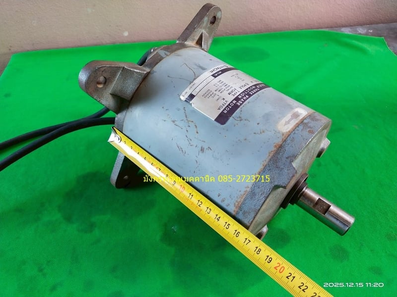 มอเตอร์ Hitachi ขนาด 124w ใช้ไฟสามเฟส 380V ความเร็วรอบ 720 รอบต่อนาที เดิมๆ หมุนนิ่ม สภาพดี ใช้งานได้ปกติ เดิมเป็นมอเตอร์พัดลมระบายอากาศ ราคา 600 บาทไม่รวมส่ง