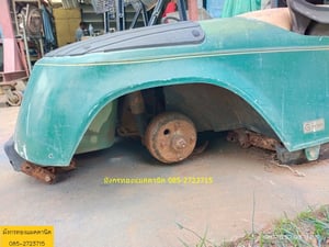 โครงซากรถกอล์ฟ EZGO ชุดสี และชุดเลี้ยวยังดี ช่วงล่างผุ หลังคายังสวย  (ไม่มีมอเตอร์ ,ล้อ ,ชุดควบคุม) ขายตามสภาพ 7,000 บาทไม่รวมส่ง