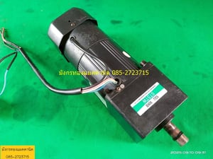 มอเตอร์เกียร์  ขนาด 60W  ใช้ไฟบ้าน 220V  ความเร็วรอบ 15 รอบต่อนาที  สภาพดี ใช้งานได้ปกติ ราคา 1,000 บาทไม่รวมส่ง มี 1 ตัว
