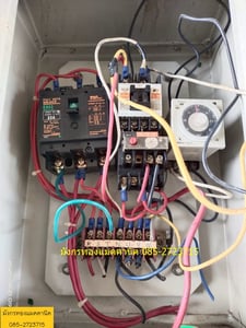 ตู้ไฟ ตู้คอนโทรล ขนาด ก24xลx15xส39 ซม. ตู้เหล็กหนา มีอุปกรณ์ด้านในตามภาพ อุปกรณ์ยังสวย ราคา 1,000 บาทไม่รวมส่ง