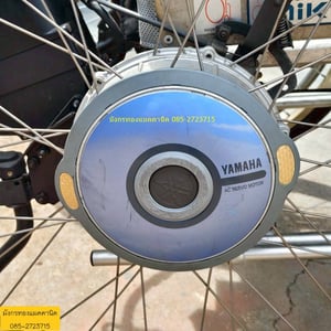 รถเข็นไฟฟ้า วีลแชร์ผู้สูงอายุ ผู้ป่วย ผู้พิการ ยี่ห้อ Yamaha แบบพับได้ โครงอลูมิเนียม ใช้งานง่ายด้วยระบบไฟฟ้า มีตัวควบคุมจอยสติ๊ก เดินหน้า เลี้ยวซ้ายขวา ถอยหลัง มี 5 เกียร์ ใช้ได้ทั้งระบบไฟฟ้าและเข็นด้วยมือ ระบบใช้งานใช้ได้ปกติ ต้องเปลี่ยนแบตเตอรี่ มีแบตเดิม และที่ชาร์จเดิมให้ โครงอลูมิเนียมแข็งแรง รถเข็นไฟฟ้า วีลแชร์ผู้สูงอายุ ผู้ป่วย ผู้พิการ ยี่ห้อ Yamaha แบบพับได้ โครงอลูมิเนียม ใช้งานง่ายด้วยระบบไฟฟ้า มีตัวควบคุมจอยสติ๊ก เดินหน้า เลี้ยวซ้ายขวา ถอยหลัง มี 5 เกียร์ ใช้ได้ทั้งระบบไฟฟ้าและเข็นด้วยมือ ระบบใช้งานใช้ได้ปกติ ต้องเปลี่ยนแบตเตอรี่ มีแบตเดิม และที่ชาร์จเดิมให้ โครงอลูมิเนียมแข็งแรง