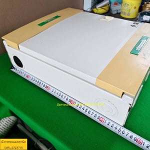 ตู้ไฟ SquareD  ขนาด 38x45x14 ซม. ฝาหน้าพลาสติก ด้านล่างเป็นเหล็กหนา น้ำหนักตู้ 7.5 ก.ก. มีอุปกรณ์ด้านในตามภาพ สภาพดี ราคา 500 บาทไม่รวมส่ง