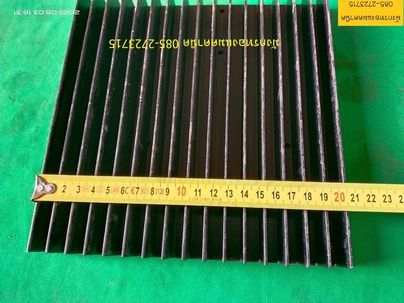 แผ่นอลูมิเนียมระบายความร้อน ขนาด 20.5x22 ซม.ครีบสูง 3.3 ซม. ครีบยังสวย แผ่นละ 200 บาทไม่รวมส่ง มี 5 แผ่น แผ่นอลูมิเนียมระบายความร้อน ขนาด 20.5x22 ซม.ครีบสูง 3.3 ซม. ครีบยังสวย แผ่นละ 200 บาทไม่รวมส่ง มี 5 แผ่น