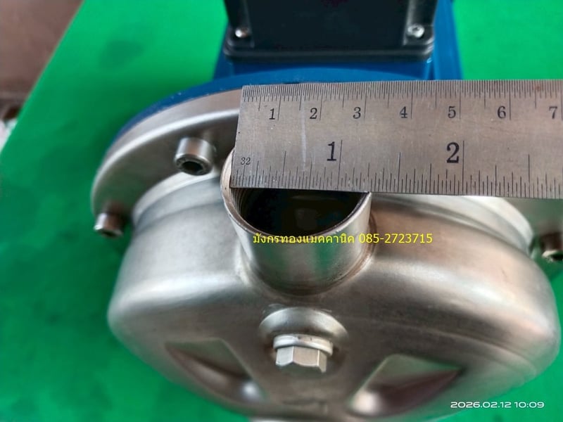 ปั๊มน้ำ Ebara ขนาด 2 แรง ใช้ไฟสามเฟส 380V หัวปั๊มสแตนเลส ขนาดท่อ 1.5x1 นิ้ว ไม่มีเนมเพทปั๊ม วัดกระแสแล้วได้ประมาณ 2 แรง ทดสอบแล้วน้ำแรงดันดี  ใช้งานได้ปกติ ราคา 4,500 บาทไม่รวมส่งค่ะ