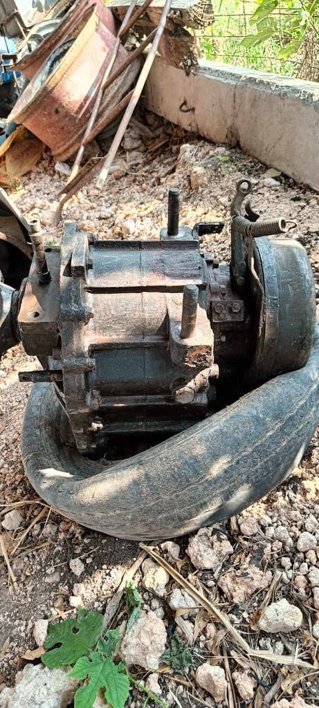 เกียร์ slow rocky