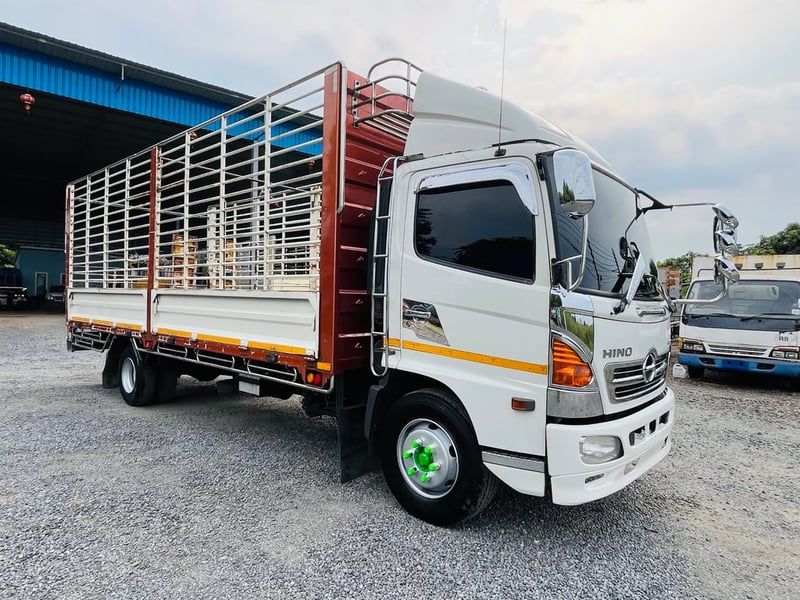 HINO FC 175แรงม้า รถบรรทุก 6ล้อ กระบะคอกสูง ปี2019