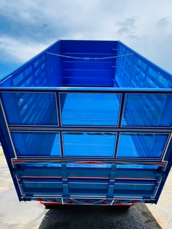 ISUZU NPR 130แรงม้า รถบรรทุก 6ล้อ ดั้มพ์ ปี2003