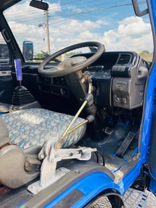 ISUZU NPR 130แรงม้า รถบรรทุก 6ล้อ ดั้มพ์ ปี2003