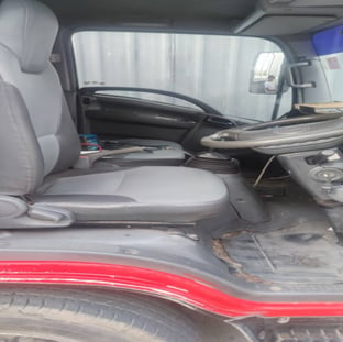 ISUZU NLR 130แรงม้า รถบรรทุก 4ล้อ ตู้แห้ง ปี2009 ISUZU NLR 130แรงม้า รถบรรทุก 4ล้อ ตู้แห้ง ปี2009