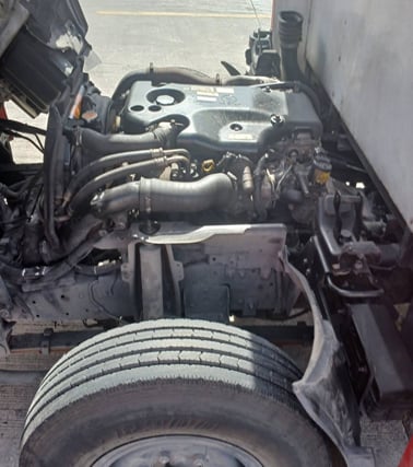 ISUZU NLR รถบรรทุก 4ล้อ ตู้แห้ง ปี2011 ISUZU NLR รถบรรทุก 4ล้อ ตู้แห้ง ปี2011