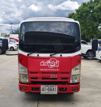 ISUZU NLR รถบรรทุก 4ล้อ ตู้แห้ง ปี2014