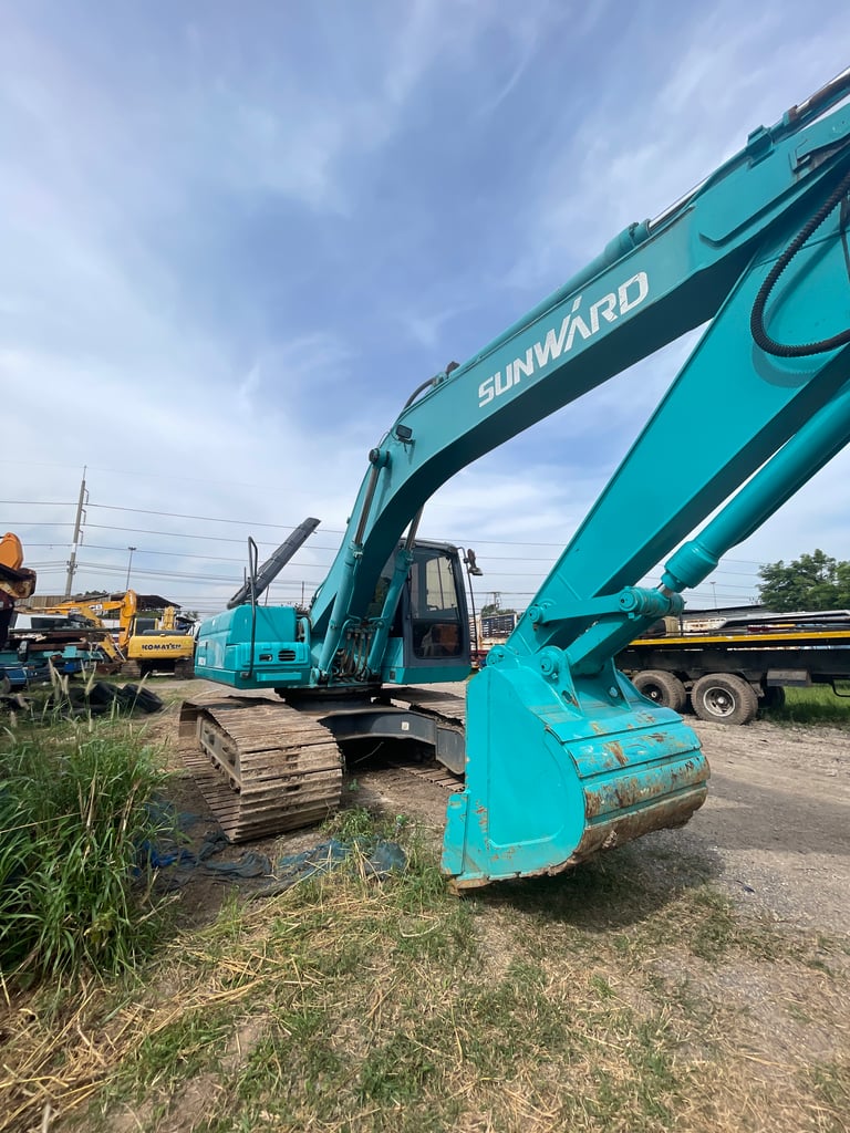 รถแม็คโคร SWE210 รถใช้งานได้ปกติ รถแม็คโคร SWE210 รถใช้งานได้ปกติ