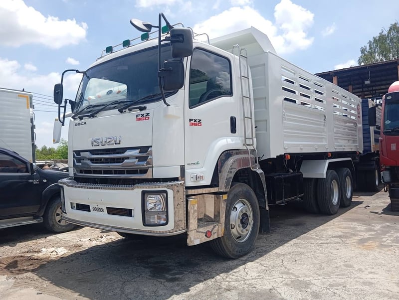 ISUZU FXZ 360แรงม้า รถบรรทุก 10ล้อ ดั้มพ์ ปี60