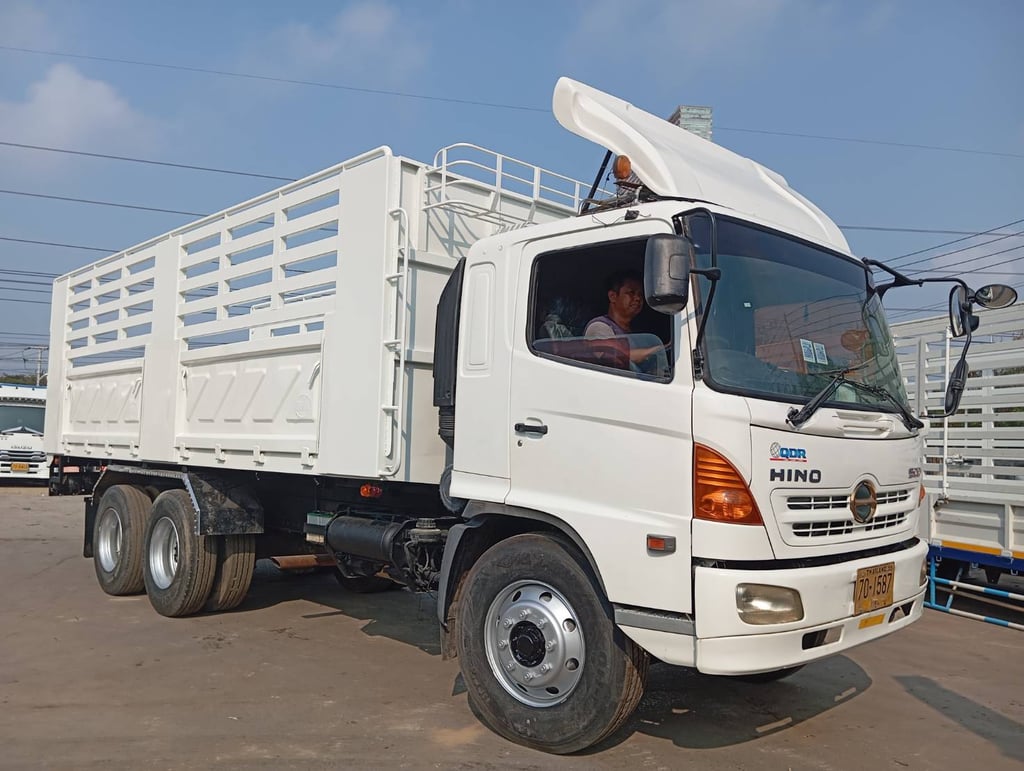 HINO FM 245แรงม้า รถบรรทุก 10ล้อ กระบะคอกสูง ปี54