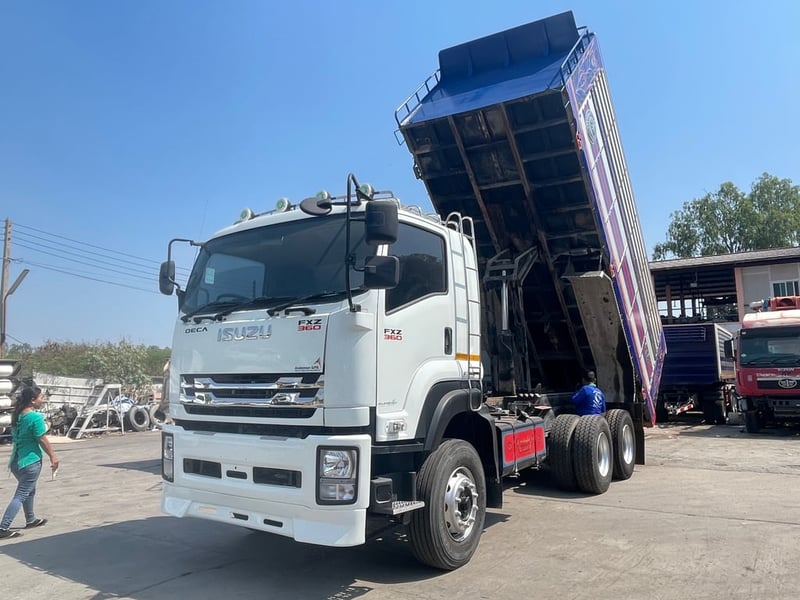 ISUZU FXZ 360แรงม้า ปี2562 ท่อทอง มีระบบลากพ่วง