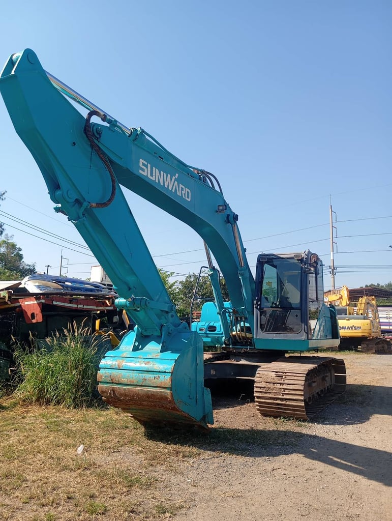 รถแม็คโคร SWE210 รถใช้งานได้ปกติ รถแม็คโคร SWE210 รถใช้งานได้ปกติ