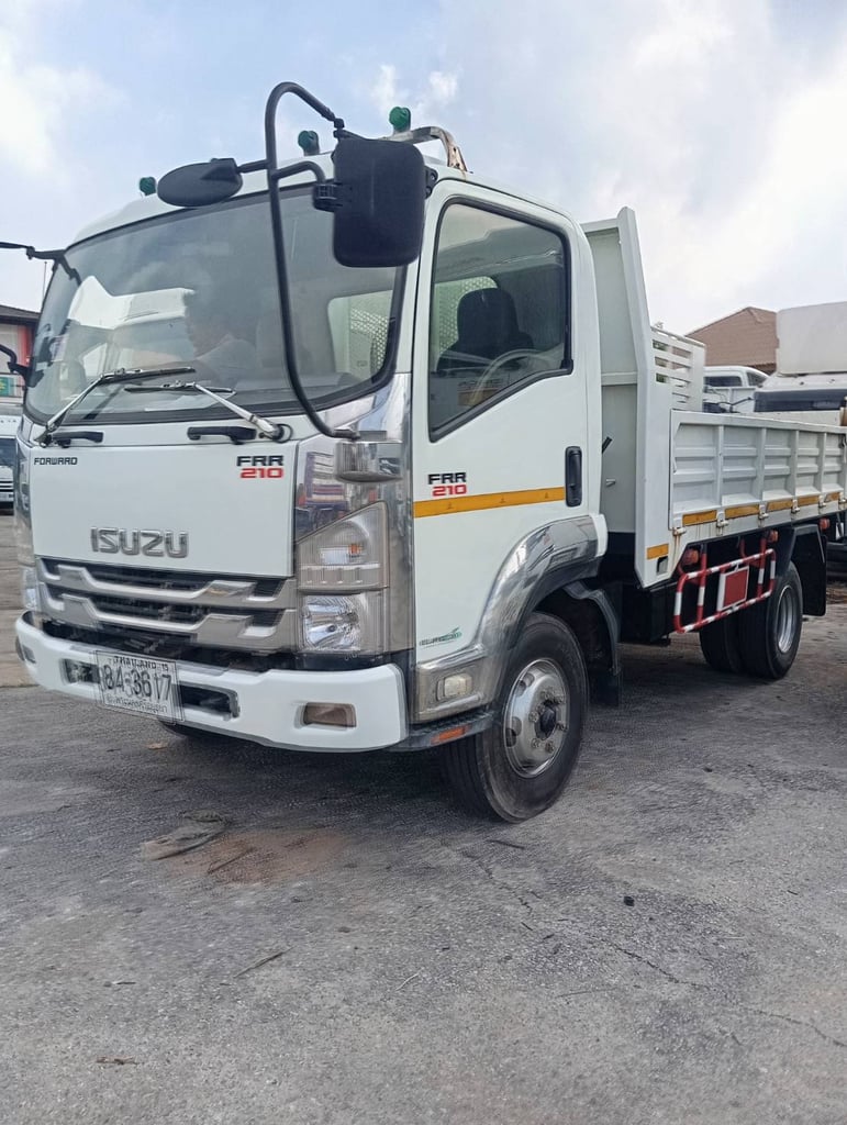 ISUZU FRR 210แรงม้า 6ล้อ ดั้มพ์ ปี2559 ISUZU FRR 210แรงม้า 6ล้อ ดั้มพ์ ปี2559