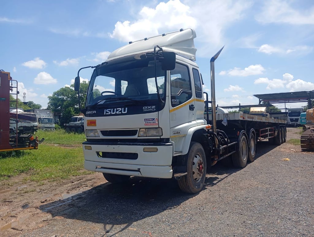 ISUZU GXZ 270แรงม้า รถบรรทุก 10ล้อ หัวลาก เฉพาะหัว ปี45