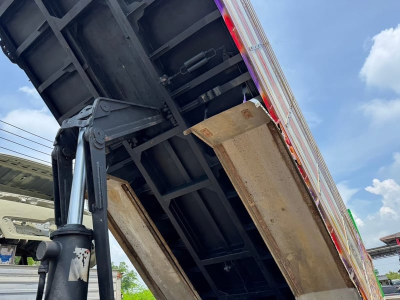 ISUZU FXZ 360แรงม้า รถบรรทุก 10ล้อ ดั้มพ์ ปี2559