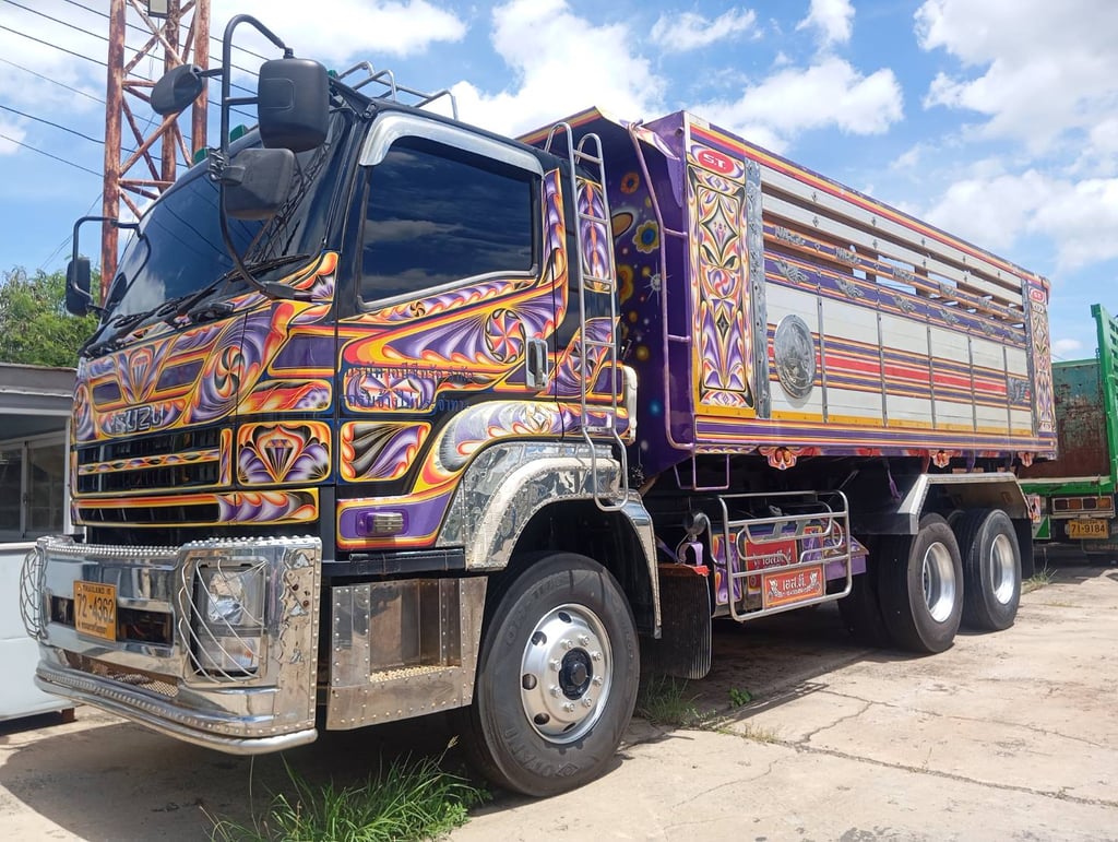 ISUZU FXZ 360แรงม้า รถบรรทุก ดั้มพ์ ปี59