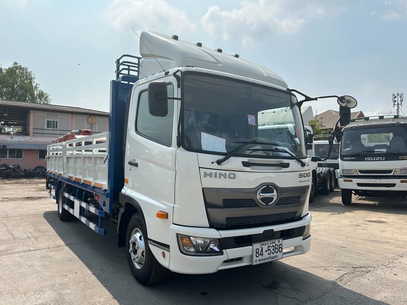 HINO FC 210แรงม้า รถบรรทุก 6ล้อ ปี2565