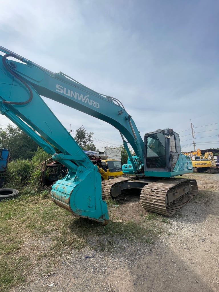 รถแม็คโคร SWE210 รถใช้งานได้ปกติ รถแม็คโคร SWE210 รถใช้งานได้ปกติ