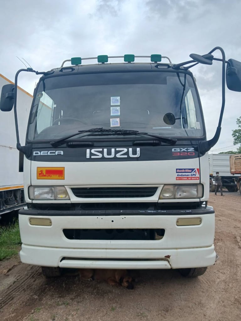 ISUZU GXZ 270แรงม้า รถบรรทุก 10ล้อ หัวลาก เฉพาะหัว ปี2545 ISUZU GXZ 270แรงม้า รถบรรทุก 10ล้อ หัวลาก เฉพาะหัว ปี2545