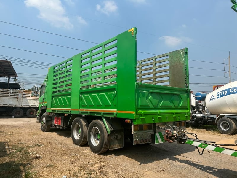 ISUZU FVM 300แรงม้า รถบรรทุก 10ล้อ พ่วงแม่ลูก ปี2552