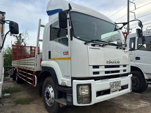 ISUZU FTR 240แรงม้า รถบรรทุก 6ล้อ กระบะเหล็ก ปี2556