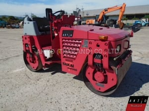 ขายรถบดสั่นสะเทือน SAKAI SW350-1 ล้อหน้าเหล็ก-ล้อหลังเหล็ก ขนาด 3 ตัน มือสองสภาพดีนำเข้าจากญี่ปุ่น
