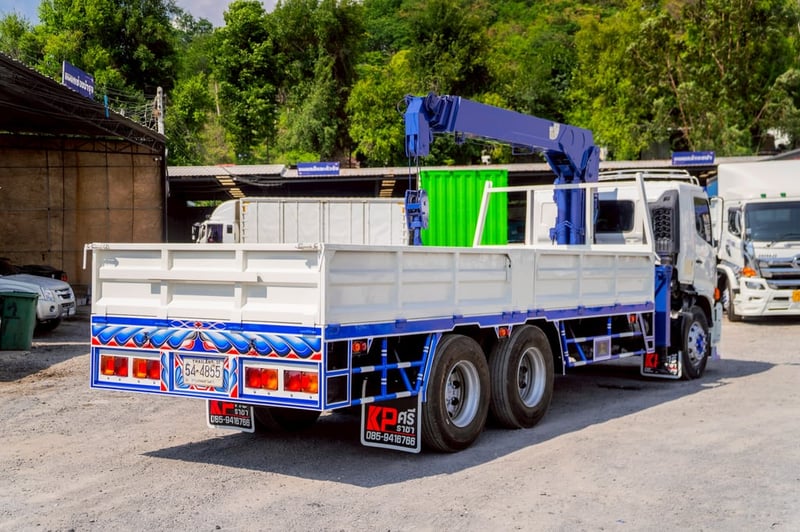 HINO FL 260แรงม้า รถบรรทุก 10ล้อ กระบะเหล็กติดเครน ปี2018 เลขไมล์ 256,862 กม.