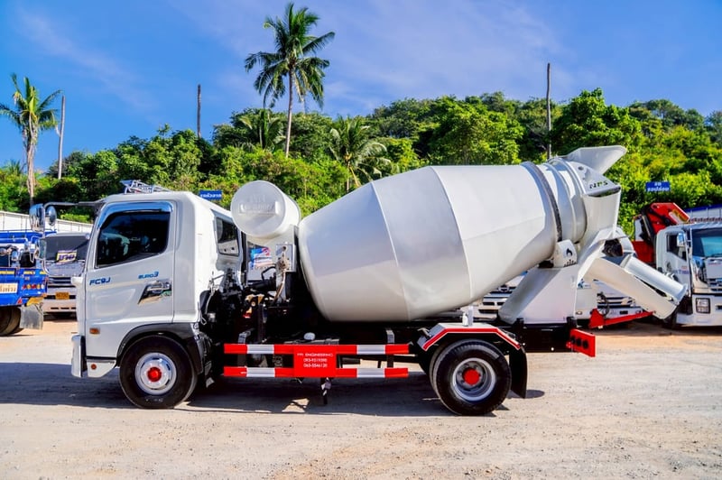 HINO FC 175แรงม้า รถบรรทุก 6ล้อ โม่ผสมปูน ปี2020 เลขไมล์ 50,000 กม.