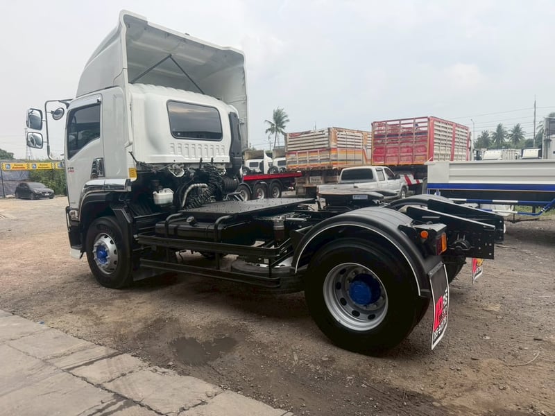 ISUZU FTR 240แรงม้า รถบรรทุก 6ล้อ หัวลาก เฉพาะหัว ปี2022 เลขไมล์ 150,053 กม.