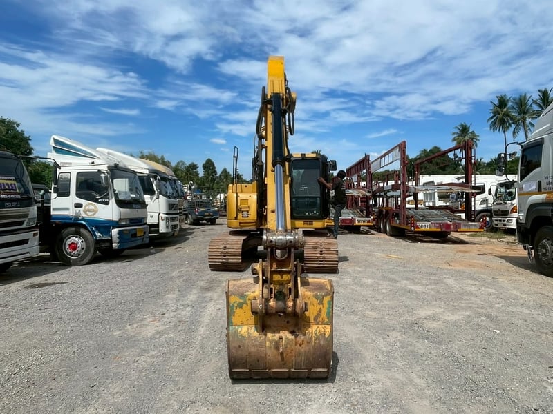 "รถ JCB CATERPILLAR รุ่น 422E"