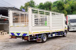 HINO FC 210แรงม้า รถบรรทุก 6ล้อ กระบะคอกสูง ปี2023