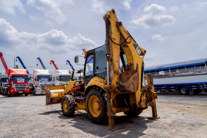 รถ JCB CATERPILLAR รุ่น 422E" รถ JCB CATERPILLAR รุ่น 422E"