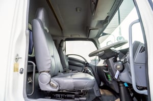 ISUZU FTR 240แรงม้า รถบรรทุก 6ล้อ ตู้แห้ง ปี2011