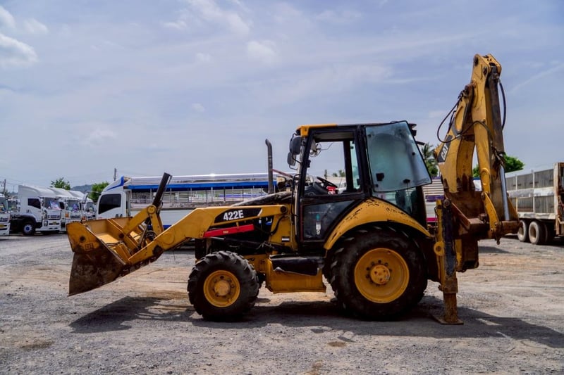 รถ JCB CATERPILLAR รุ่น 422E" รถ JCB CATERPILLAR รุ่น 422E"