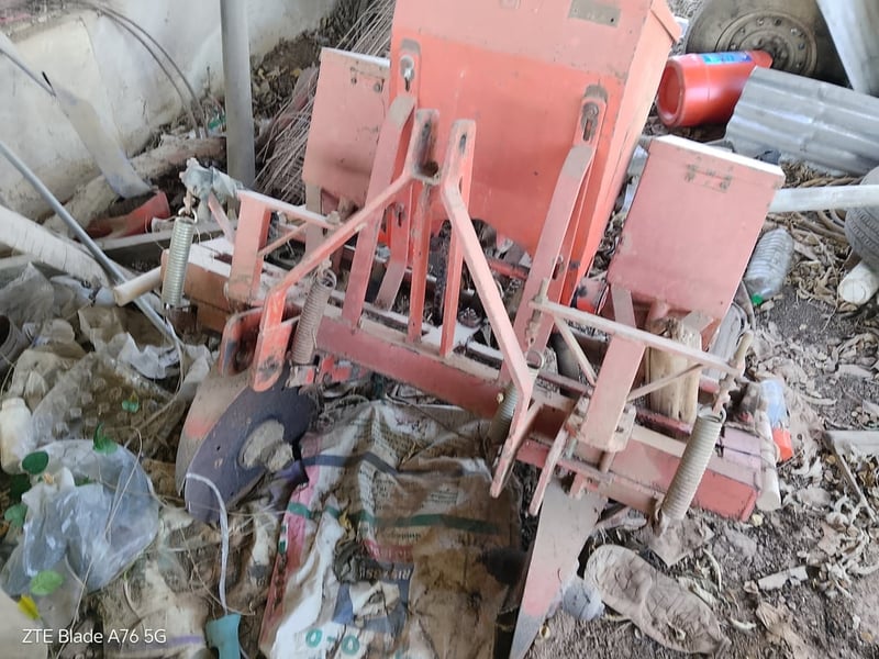 ขายเครื่องหยอดข้าวโพด