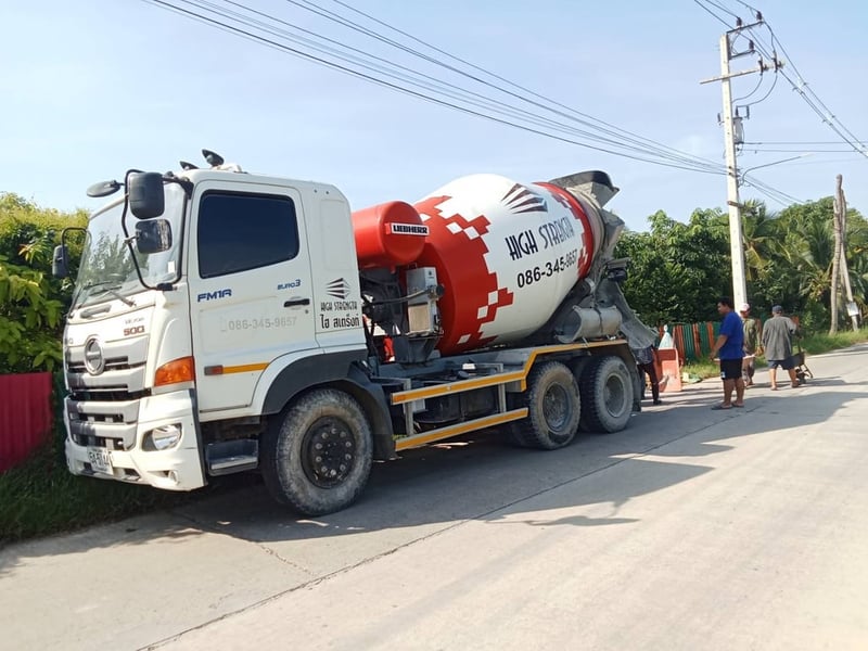 HINO FM รถบรรทุก 10ล้อ โม่ผสมปูน ปี2023 เลขไมล์ 62,119 กม.