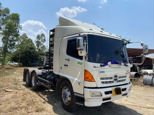 HINO FM 260แรงม้า รถบรรทุก 10ล้อ หัวลาก เฉพาะหัว ปี2010 HINO FM 260แรงม้า รถบรรทุก 10ล้อ หัวลาก เฉพาะหัว ปี2010
