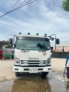 ISUZU FRR 210แรงม้า รถบรรทุก 6ล้อ กระบะเหล็ก ปี2022 เลขไมล์น้อยกว่า 50,000 กม. ISUZU FRR 210แรงม้า รถบรรทุก 6ล้อ กระบะเหล็ก ปี2022 เลขไมล์น้อยกว่า 50,000 กม.