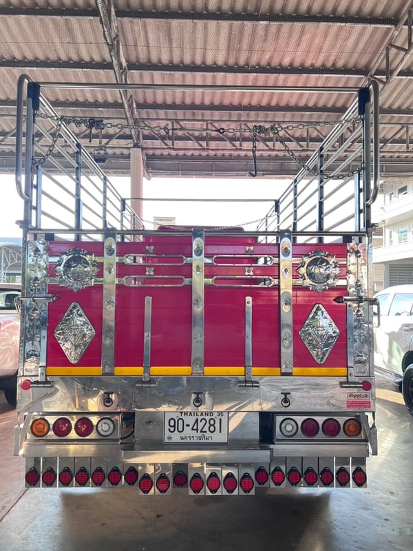 ISUZU FRR 210แรงม้า รถบรรทุก 6ล้อ กระบะคอกสูง ปี2022 เลขไมล์น้อยกว่า 50,000 กม.