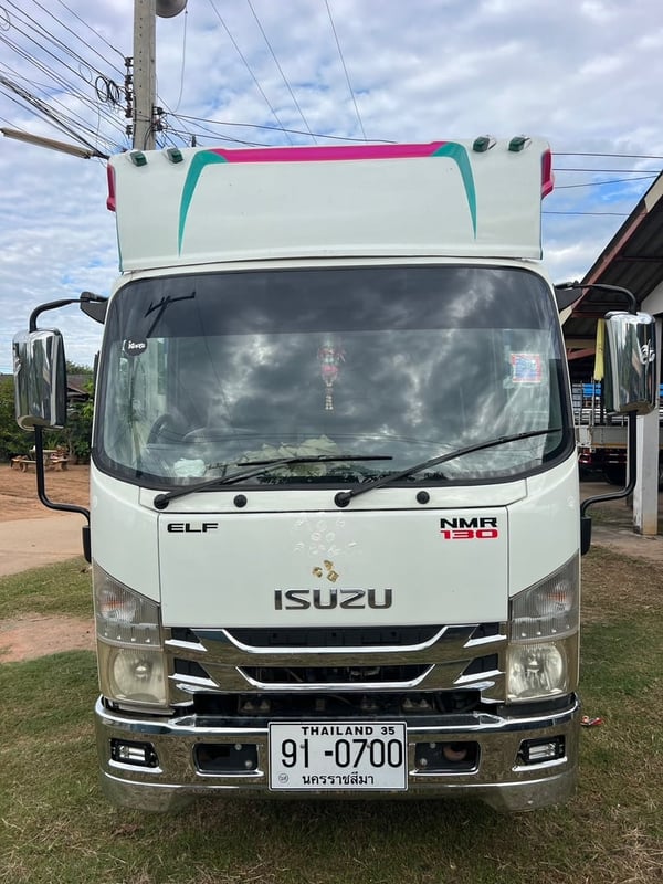 ISUZU NMR 130แรงม้า รถบรรทุก 6ล้อ กระบะคอกสูง ปี2010 เลขไมล์น้อยกว่า 500,000 กม.