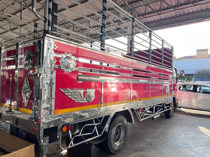 ISUZU FRR 210แรงม้า รถบรรทุก 6ล้อ กระบะคอกสูง ปี2022 เลขไมล์น้อยกว่า 50,000 กม.